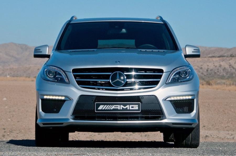  Mercedes-Benz ML63 AMG 2012 года  (фото 4 из 70)